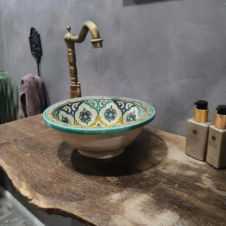 Unieke Landelijke Woning Met Zwembad