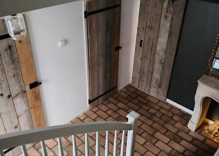 Hébergement de vacances Unieke Landelijke Woning Met Zwembad *