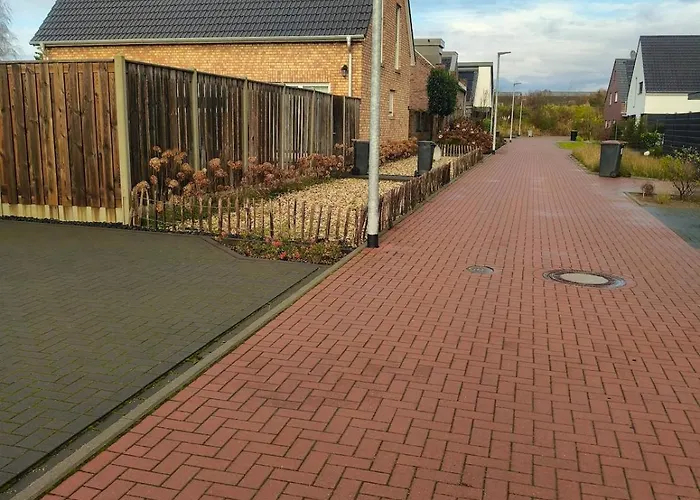 Unieke Landelijke Woning Met Zwembad Kranenburg (North Rhine-Westphalia)