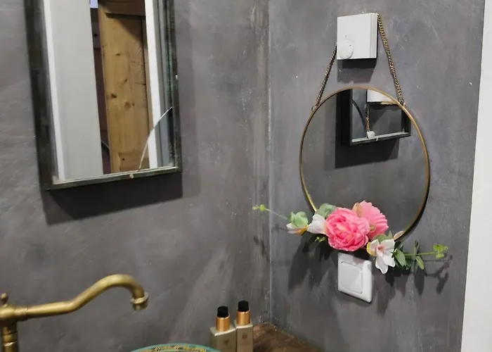 Unieke Landelijke Woning Met Zwembad *