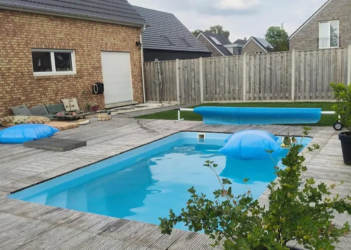 Unieke Landelijke Woning Met Zwembad