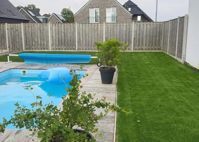 Unieke Landelijke Woning Met Zwembad Hébergement de vacances Kranenburg (North Rhine-Westphalia)