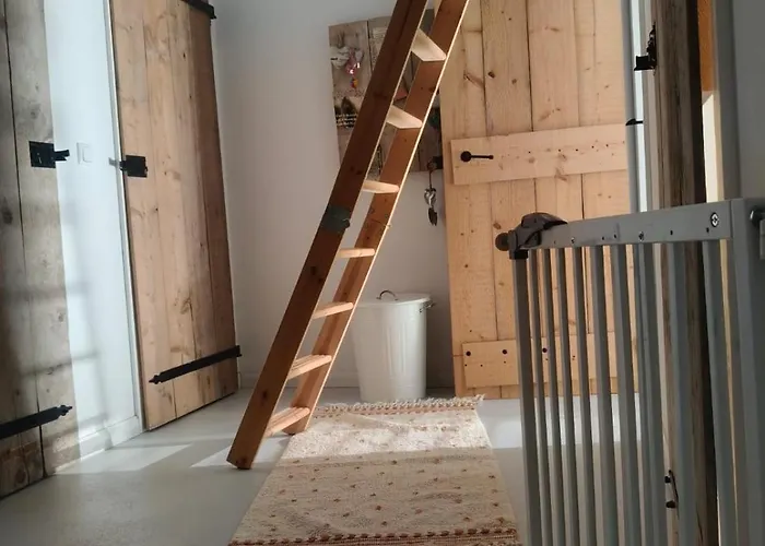 Hébergement de vacances Unieke Landelijke Woning Met Zwembad *