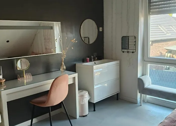 Unieke Landelijke Woning Met Zwembad *